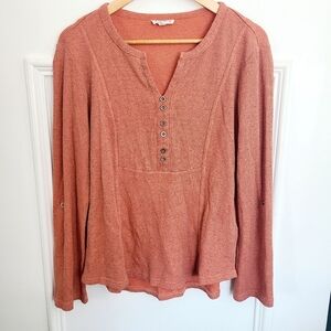 Jane & Delancey‎ orange henley top